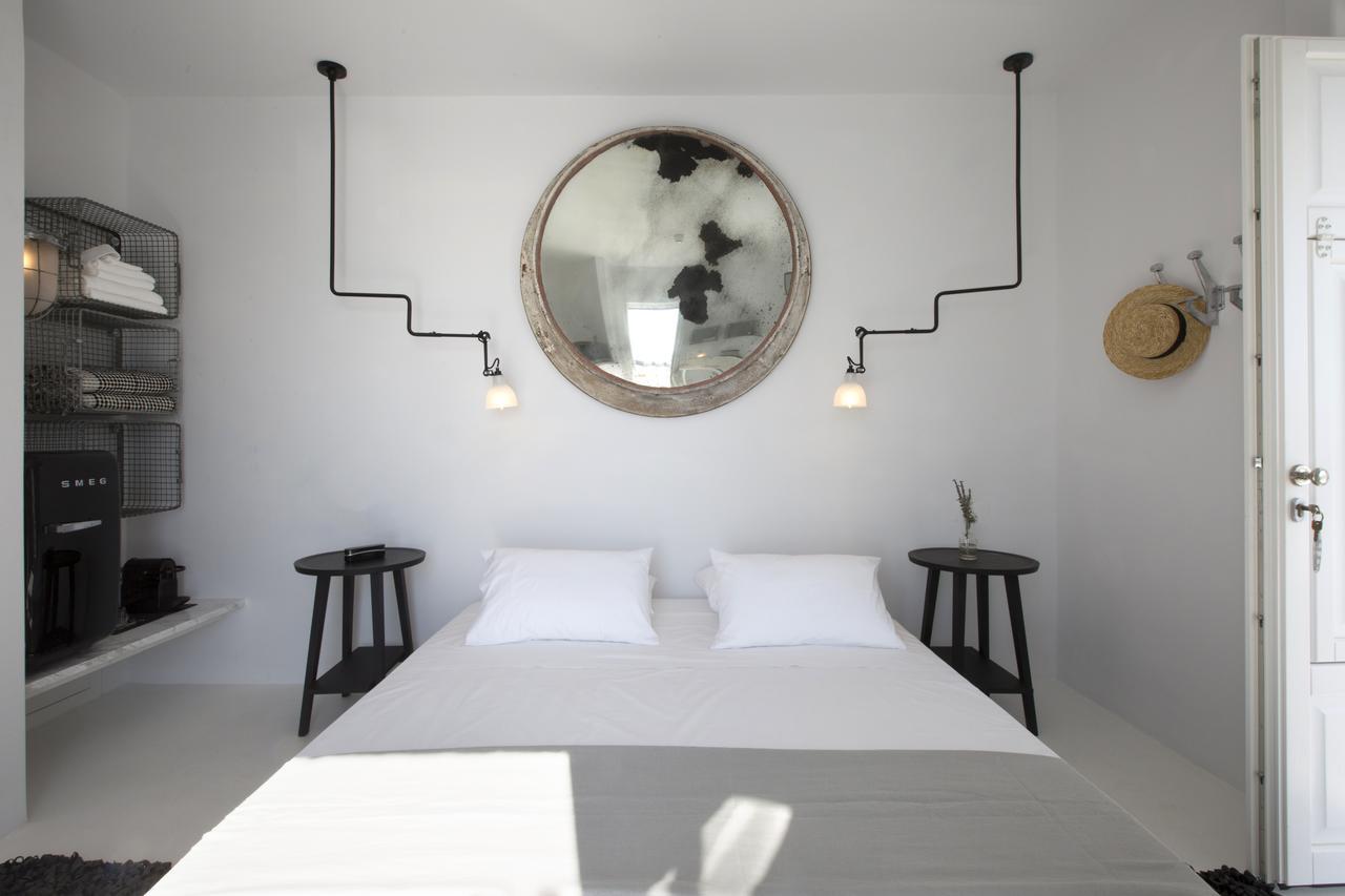 Erosantorini Estate Hotel ฟิรา ภายนอก รูปภาพ